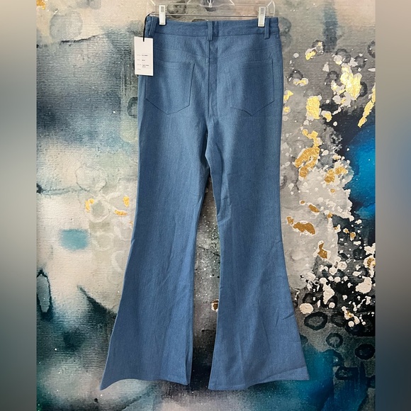 Unique Vintage | Light Indigo Denim Major’s Flare Jeans - Picture 5 of 9
